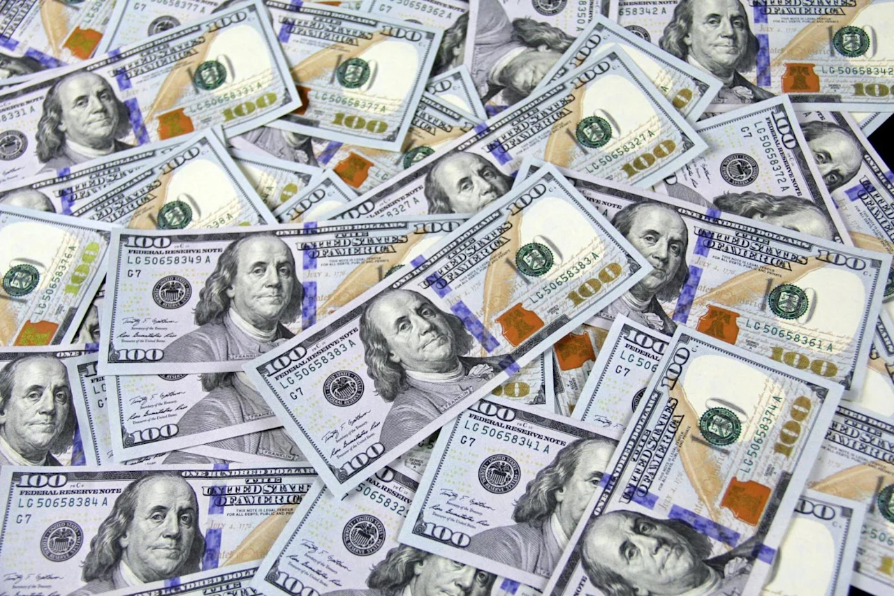 Pile of money that Logan Roy from Succession is leaving in his estate and crypto plan. 