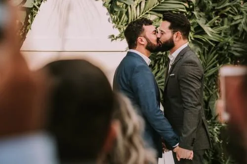 financial-wellness-for-newlyweds-mobile
